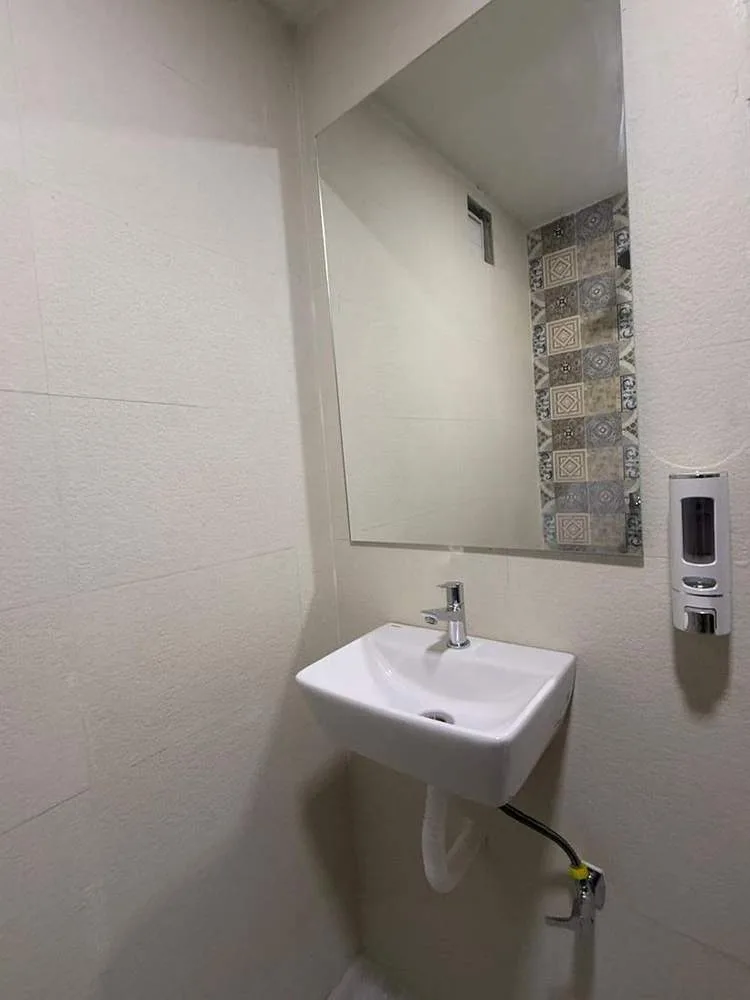 Guest wash basin
